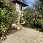 Prázdninový dům La Tourelle Avec Piscine Chauffee - 5 Mn De La Et Cabourg