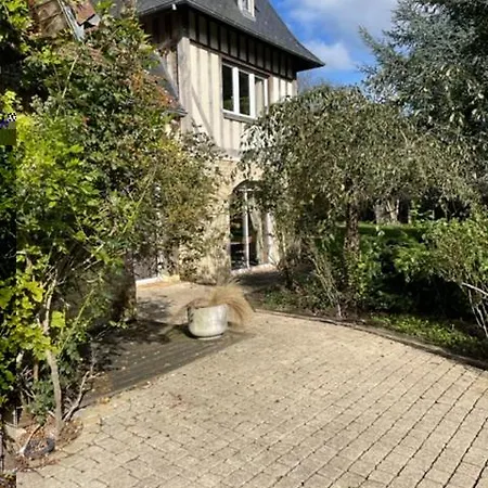 펜션 La Tourelle Avec Piscine Chauffee - 5 Mn De La Et Cabourg