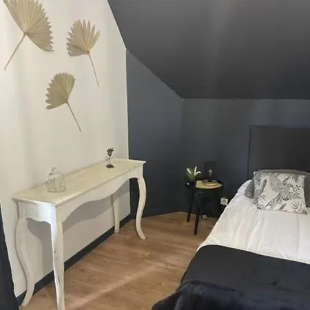 Дом отдыха La Tourelle Avec Piscine Chauffee - 5 Mn De La Et Cabourg *